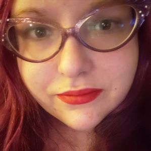 Meet your Posher, Krystal